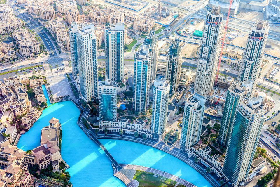 Helicopter Ride in Dubai & ركوب طائرة الهليكوبتر في دبي 12-15-17 دقيقة - Image 5
