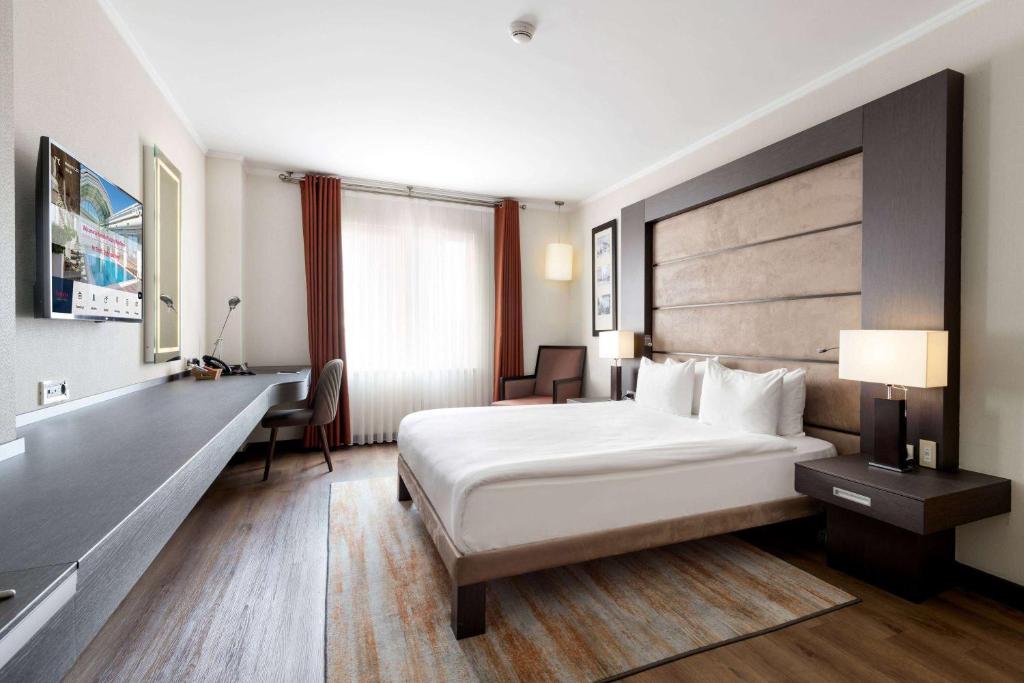 Ramada Plaza By Wyndham Istanbul City Center & رمادا بلاز باي ويندام - Image 4