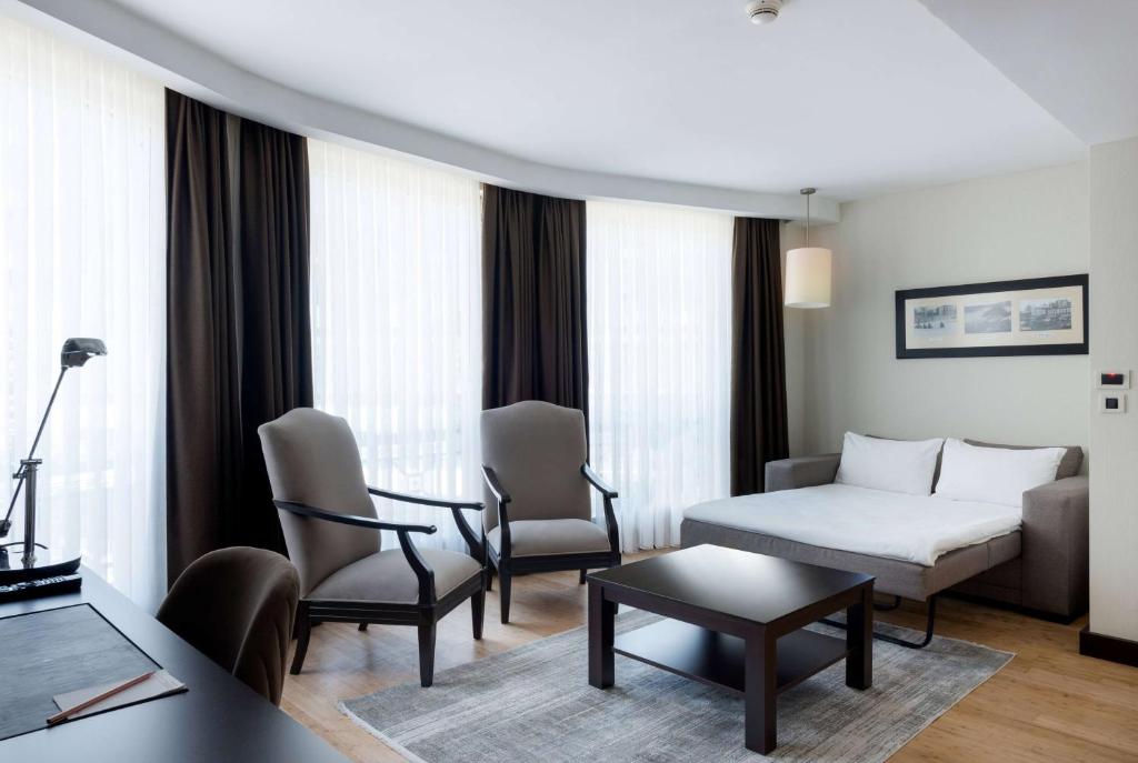 Ramada Plaza By Wyndham Istanbul City Center & رمادا بلاز باي ويندام - Image 7