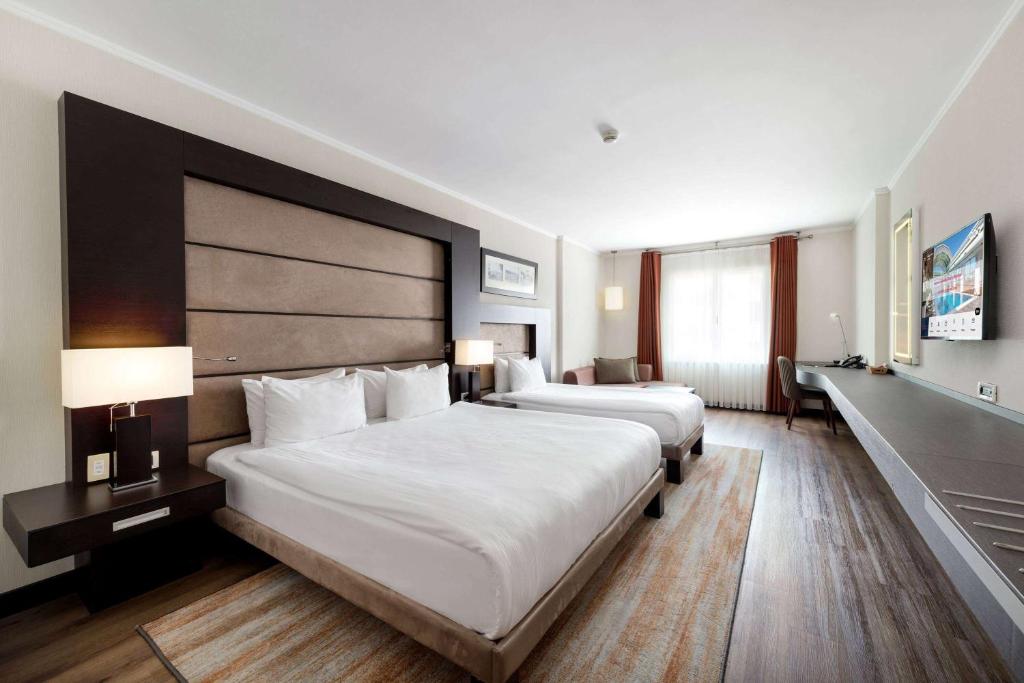 Ramada Plaza By Wyndham Istanbul City Center & رمادا بلاز باي ويندام - Image 3