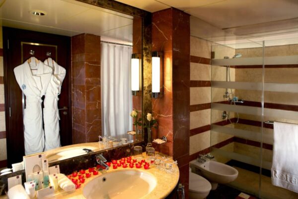 Beirut  Raouche Arjaan by Rotana ⭐️⭐️⭐️⭐️ - Image 2