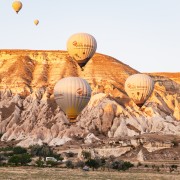 Cappadocia: Hot Air Balloon Trip in Goreme with Breakfast