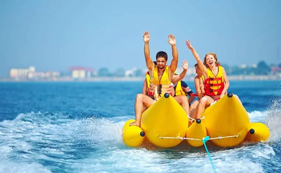 Maafushi: Water Sports Combo – Jet Ski, Kayak & Tube ride