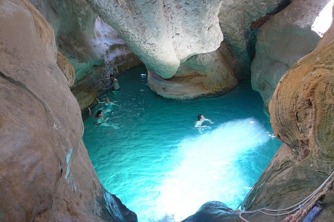 Wadi Shab & Bimmah Sinkhole