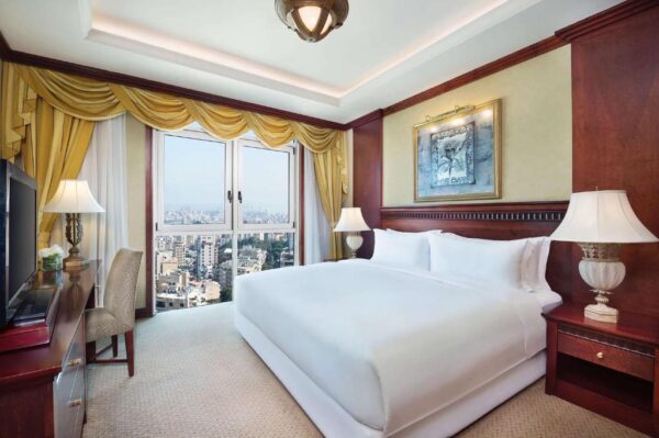 Beirut  Hilton Beirut Metropolitan Palace ⭐️⭐️⭐️⭐️⭐ - Image 4