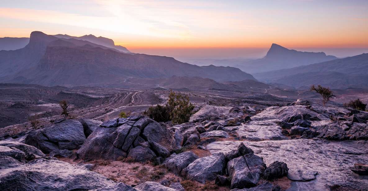 Full Day Private Nizwa Souq, Jabel Shams