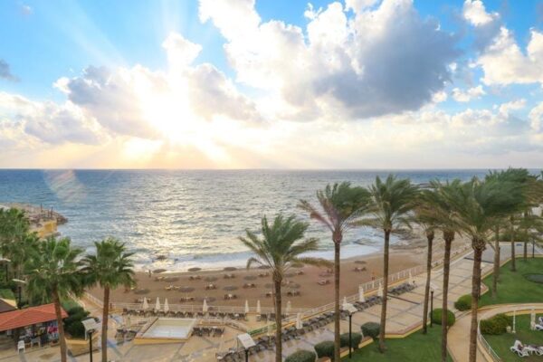 Mövenpick Hotel Beirut ⭐️⭐️⭐️⭐️⭐ - Image 5